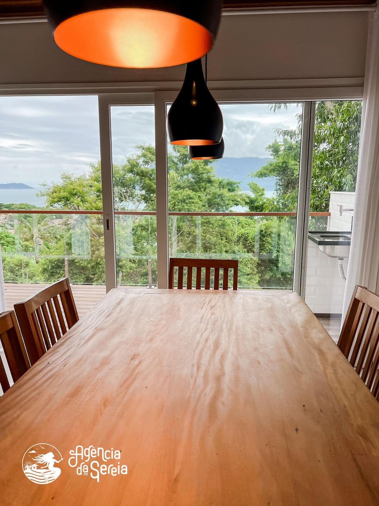 Linda Casa Com Vista Incrivel Em No Sul Da Ilha *